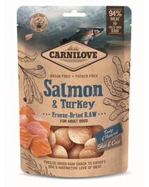 CARNILOVE Raw Freeze-dried Snack Salmon and Turkey 60g liofilizuoti lašišos ir kalakutienos gabaliukai suaugusiems šunims